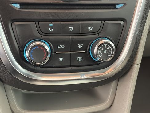 Used 2016 Buick Encore FWD image 21