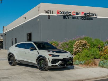 Used 2024 Lamborghini Urus Performante