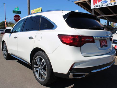 Used 2018 Acura MDX SH-AWD w/ Advance Package image 4