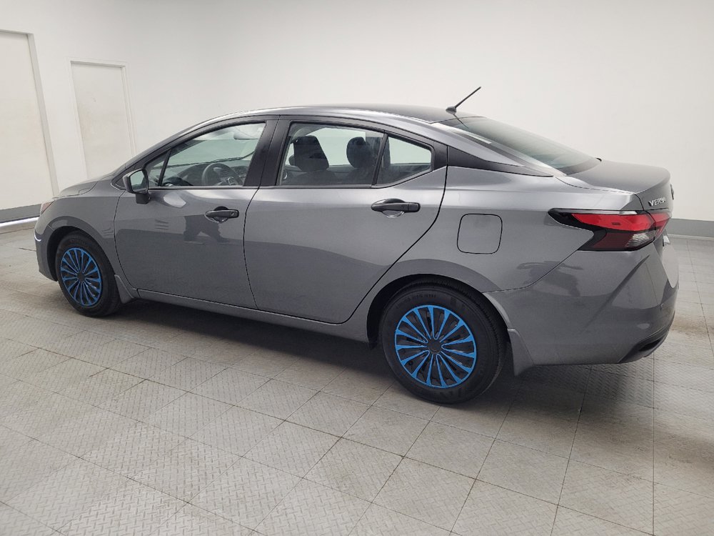 Used 2025 Nissan Versa S w/ Trunk Package FWD image 3