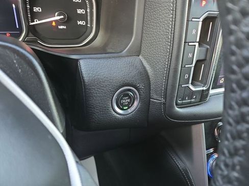 Used 2021 GMC Yukon XL Denali w/ Denali Premium Package image 22