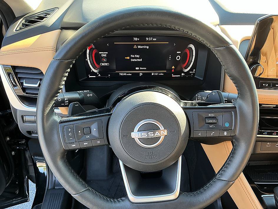 Used 2023 Nissan Rogue Platinum w/ Platinum Premium Package AWD/4WD image 14