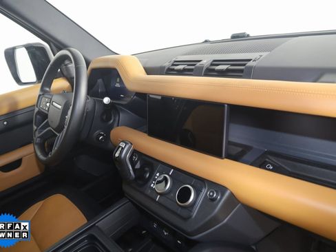 Used 2024 Land Rover Defender 110 X-Dynamic SE image 41