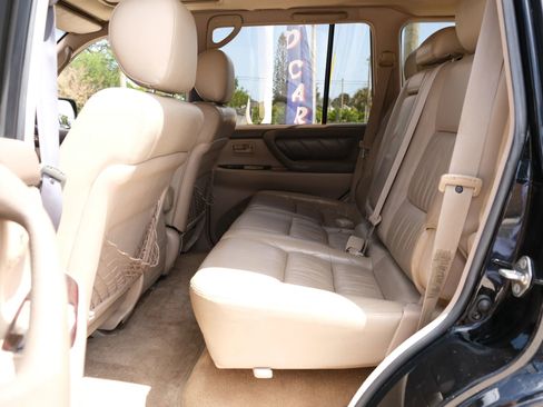 Used 2000 Toyota Land Cruiser AWD/4WD image 25