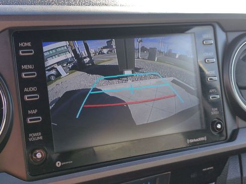 Used 2023 Toyota Tacoma TRD Off-Road image 22