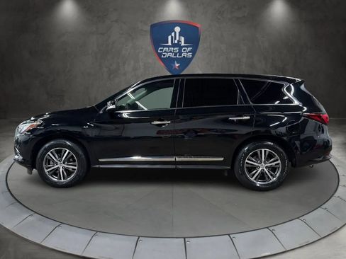 Used 2019 INFINITI QX60 Luxe w/ Essential Package image 2