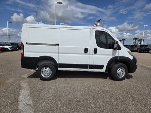 New 2026 RAM ProMaster 1500 FWD image 8
