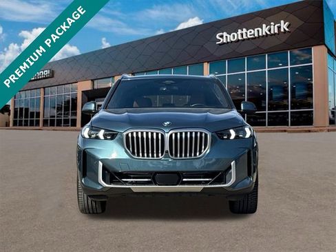 Used 2024 BMW X5 sDrive40i w/ Parking Assistance Package image 2