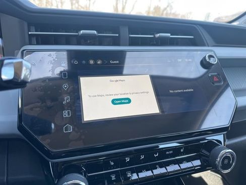 New 2027 Chevrolet Bolt LT w/ Comfort Package FWD image 20