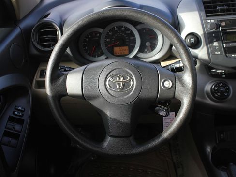 Used 2010 Toyota RAV4 AWD image 11
