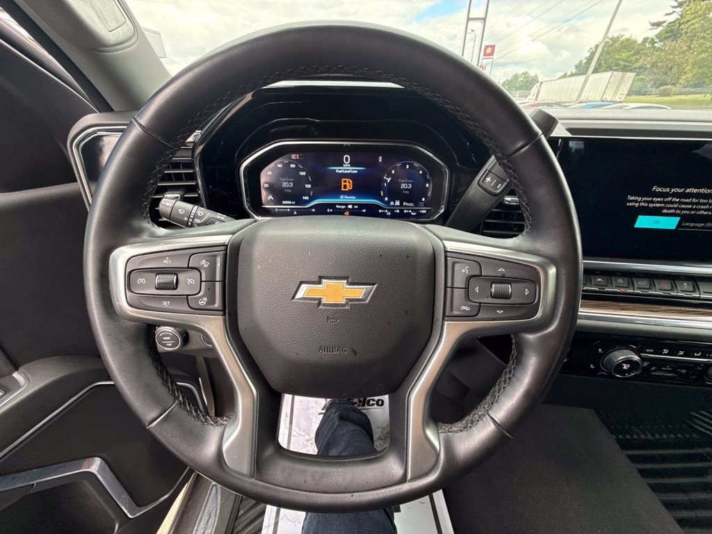 Used 2024 Chevrolet Silverado 1500 LT AWD/4WD image 20
