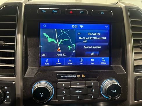 Used 2020 Ford F150 Platinum w/ Equipment Group 701A Luxury image 26