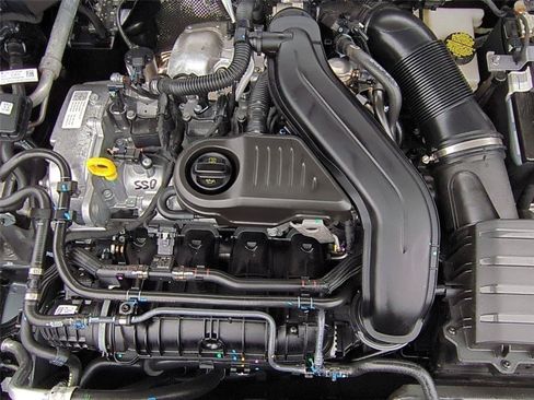 New 2026 Volkswagen Jetta SE FWD image 23