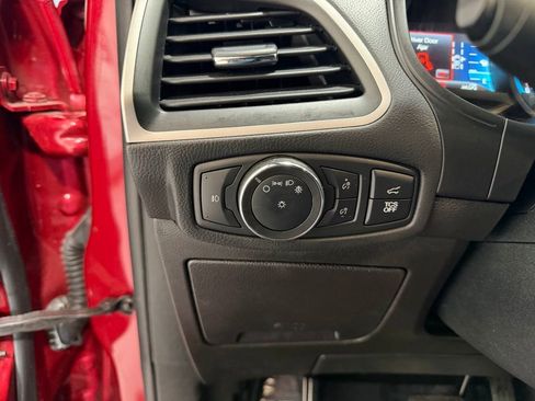 Used 2022 Ford Edge SEL AWD/4WD image 19