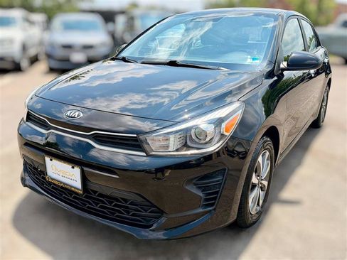 Used 2021 Kia Rio S w/ Technology Package FWD image 3