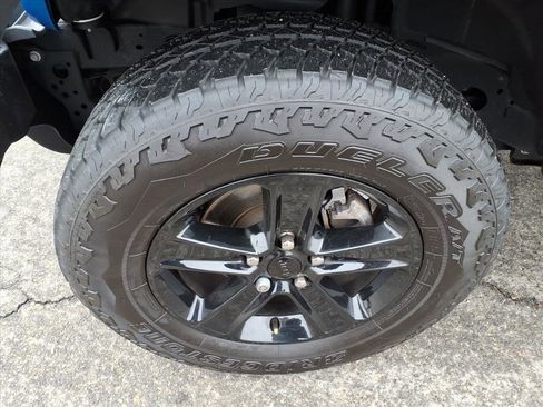 Used 2022 Jeep Wrangler Unlimited Sahara image 10