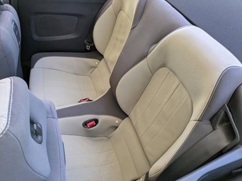 Certified 2019 Ford Mustang Convertible w/ Equipment Group 101A image 18