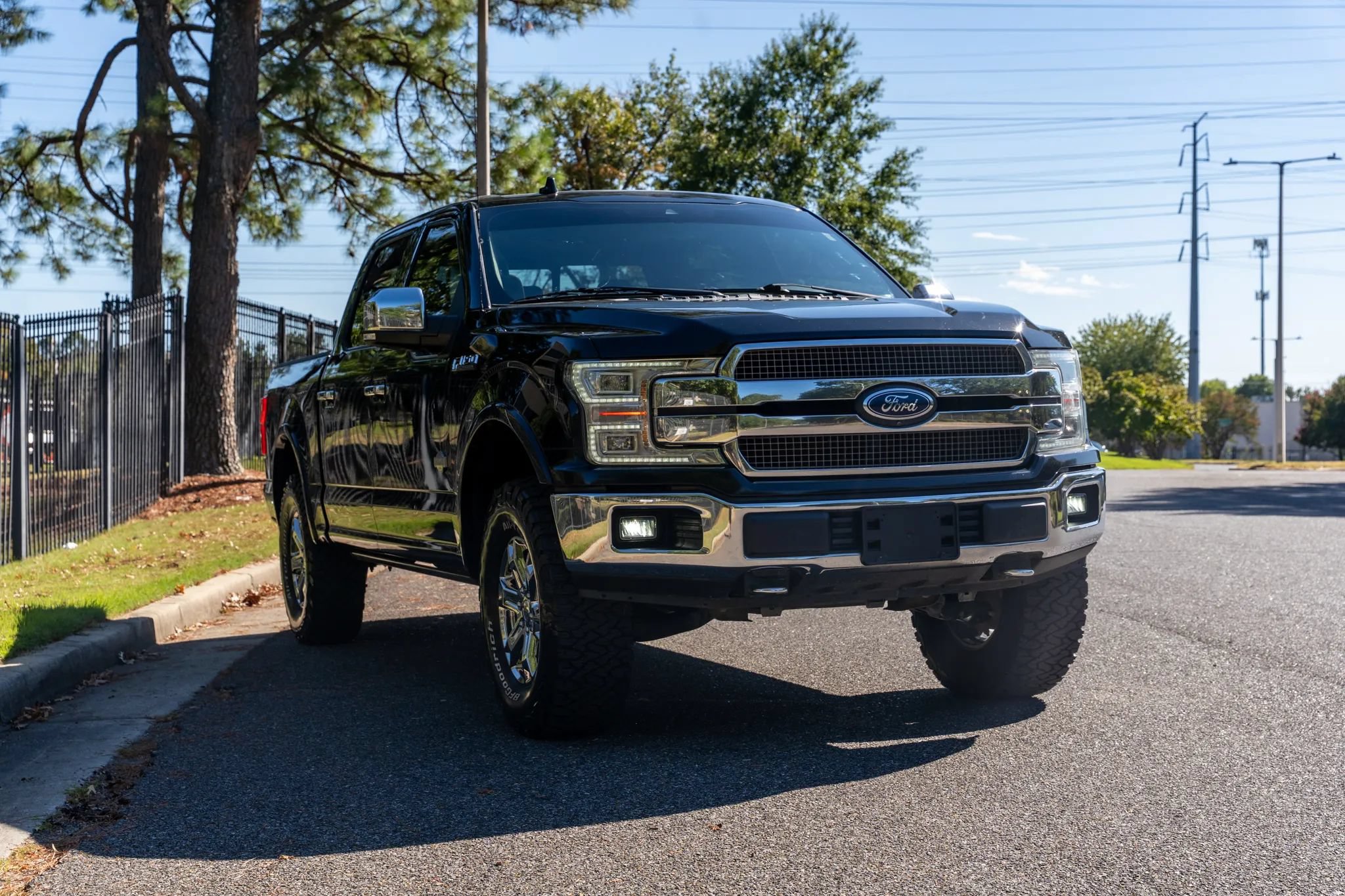 Used 2020 Ford F150 King Ranch w/ Equipment Group 601A Luxury AWD/4WD image 3