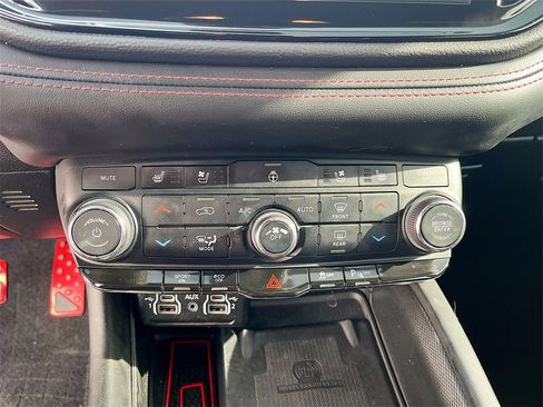 Used 2022 Dodge Durango R/T image 16