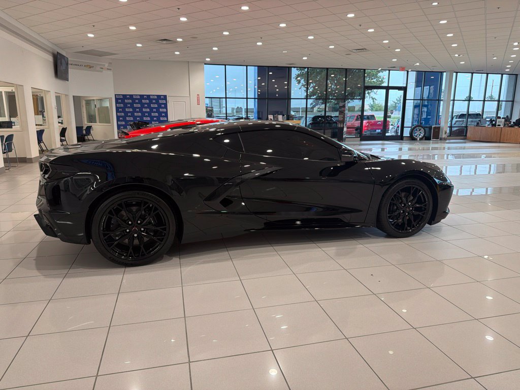 Used 2026 Chevrolet Corvette Stingray Coupe w/ Battery Protection Package RWD image 2