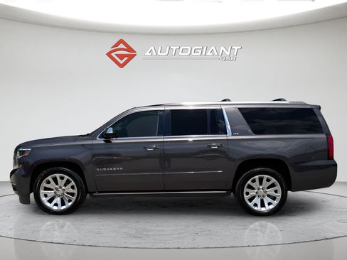Used 2015 Chevrolet Suburban LTZ RWD image 17