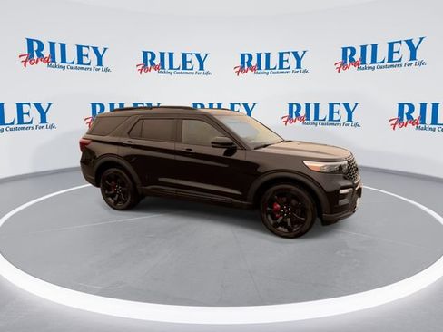 Used 2023 Ford Explorer ST w/ Equipment Group 401A AWD/4WD image 10