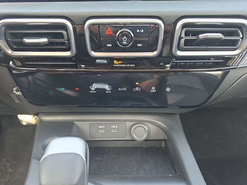 New 2026 Nissan Sentra SV w/ Floor Mat Package FWD image 17
