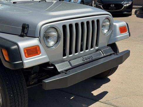 Used 2003 Jeep Wrangler SE AWD/4WD image 35