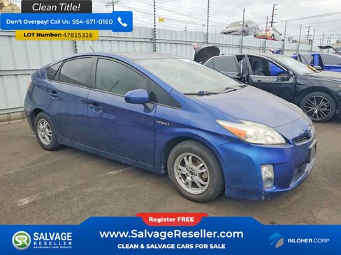 Used 2011 Toyota Prius Two w/ Preferred Accessory Pkg FWD image 5