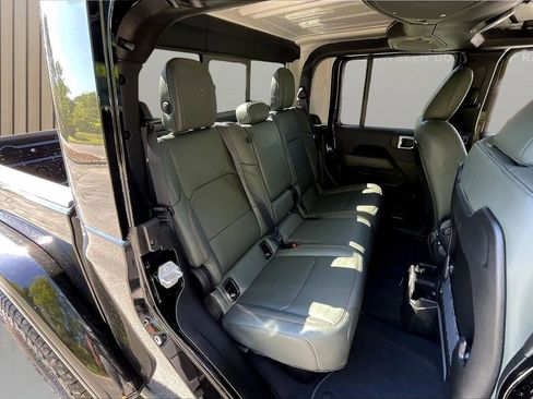 New 2026 Jeep Gladiator Mojave AWD/4WD image 20
