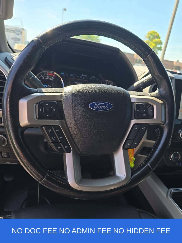 Used 2021 Ford F250 Lariat w/ Lariat Value Package AWD/4WD image 7