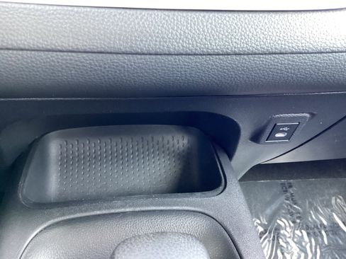 Certified 2024 Toyota Corolla LE image 31