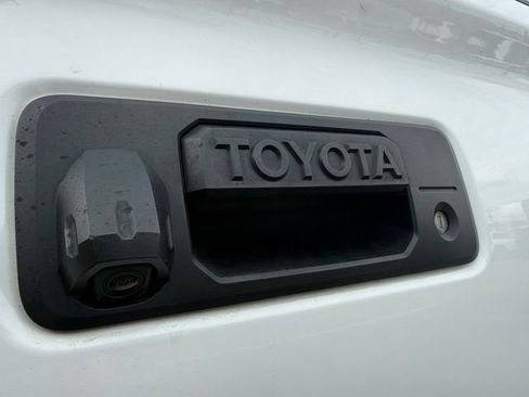 Certified 2021 Toyota Tacoma TRD Off-Road image 34