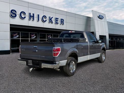 Used 2011 Ford F150 XLT w/ XLT Convenience Pkg image 2