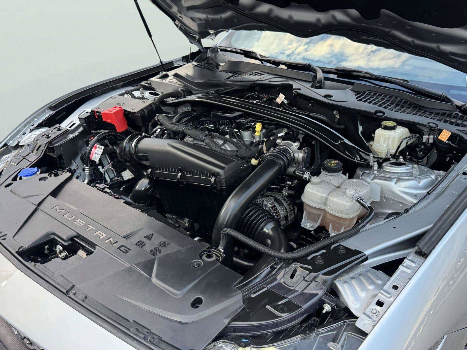 Used 2025 Ford Mustang Premium RWD image 46