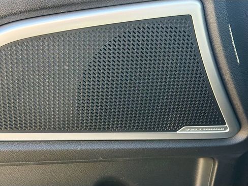 Used 2022 Kia Telluride EX w/ EX Premium Package image 19