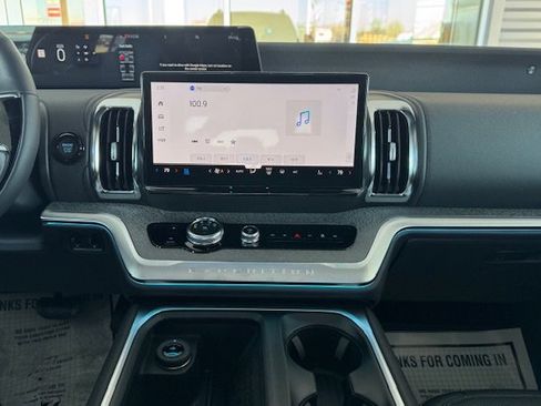 New 2025 Ford Expedition Tremor image 16