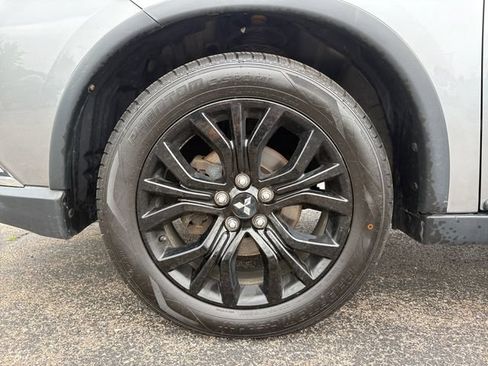 Used 2018 Mitsubishi Outlander SE FWD image 17