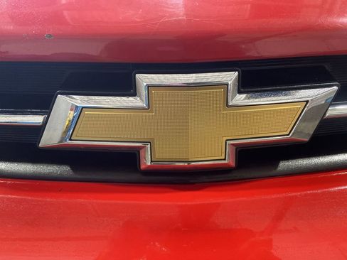 Used 2017 Chevrolet Trax LT w/ LT Convenience Package AWD/4WD image 29