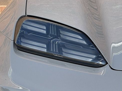 New 2025 Porsche Macan Turbo Electric image 12