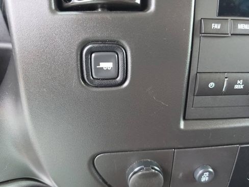 Used 2025 GMC Savana 2500 w/ Driver Convenience Package RWD image 48