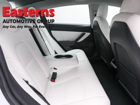 Used 2019 Tesla Model 3 Standard Range image 20