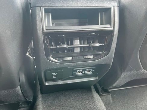Used 2023 Jeep Grand Cherokee Altitude AWD/4WD image 24