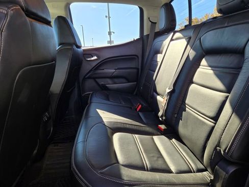 Used 2019 GMC Canyon Denali image 11