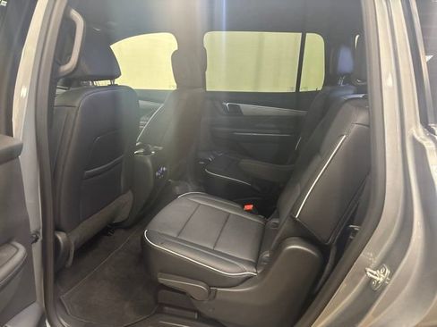 Used 2026 Buick Enclave Preferred FWD image 16