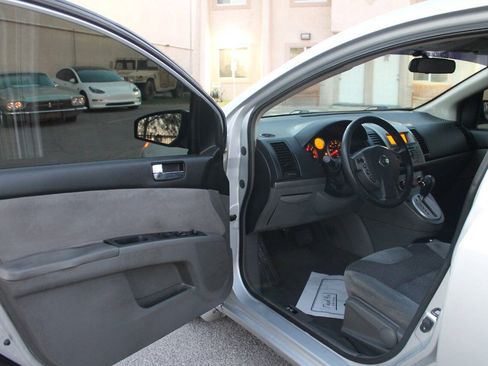 Used 2007 Nissan Sentra 2.0 S w/ Convenience Plus Pkg FWD image 18