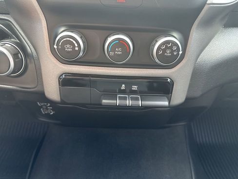 Used 2019 RAM 1500 Big Horn image 23