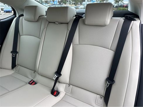 New 2025 Lexus ES 350 w/ Premium Package image 18