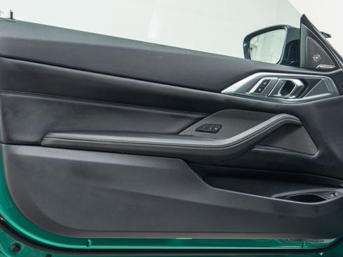 Used 2021 BMW M4 Coupe w/ Executive Package image 40