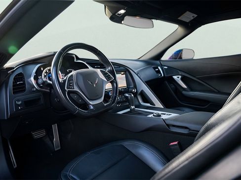 Used 2017 Chevrolet Corvette Stingray Coupe w/ Carbon Flash Badge Package image 24